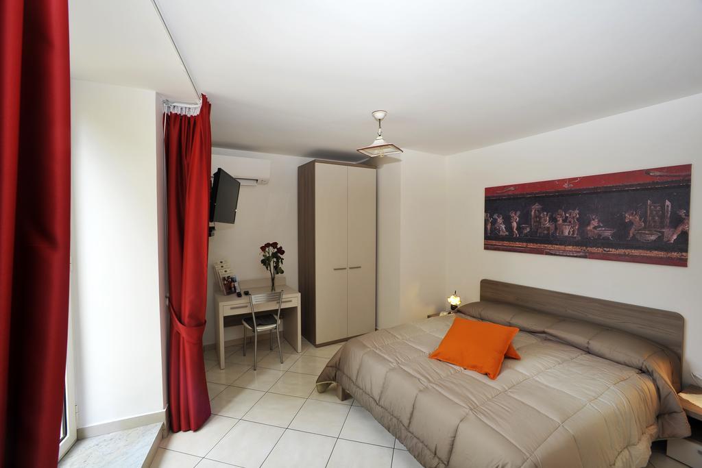 נאפולי Italia Apartment מראה חיצוני תמונה
